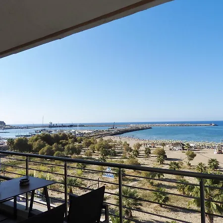 Apartment Collector Beach Loft *